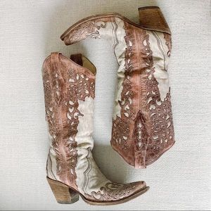 Corral Vintage Cowgirl Cowboy Boots